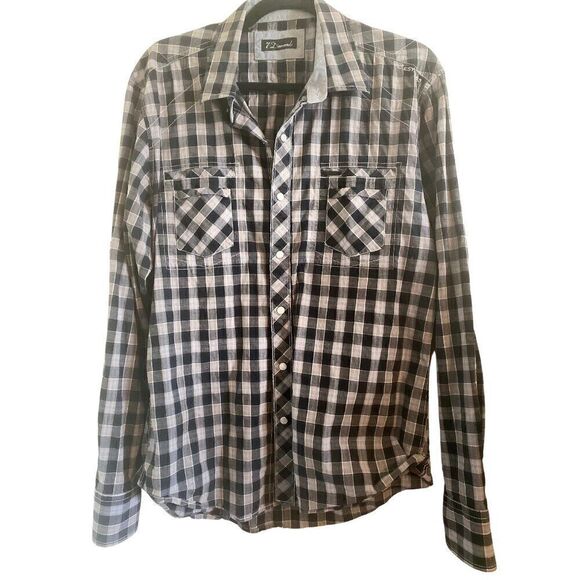 Like New 7 Diamonds Checkered Black Grey Long Sleeve Button Up Shirt - Picture 3 of 11